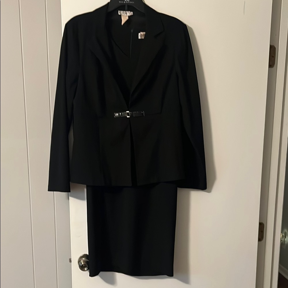CDC Women's Black Dress Suit